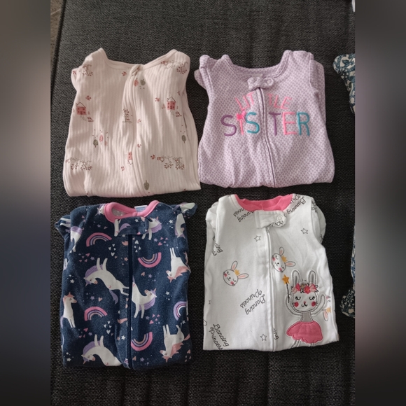 Gerber Other - Cute 0-3M Sleeper Set.